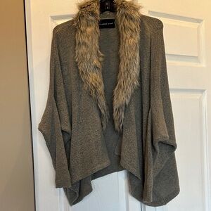 Mustard Seed Heather Gray Sweater with Faux Fur Trim